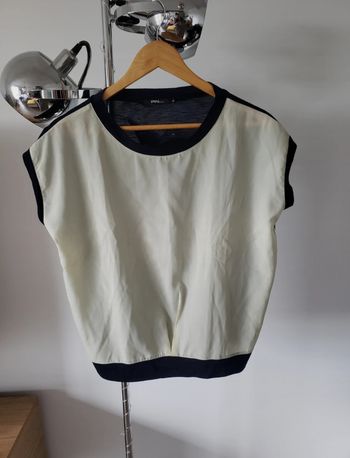 Tee shirt