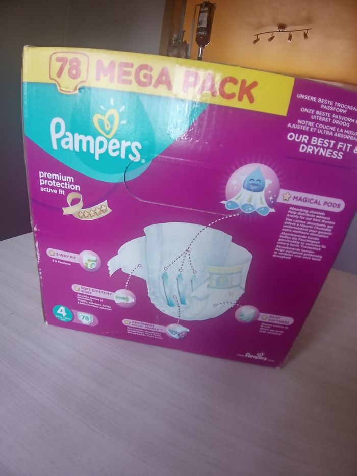 Couches Pampers - photo numéro 2