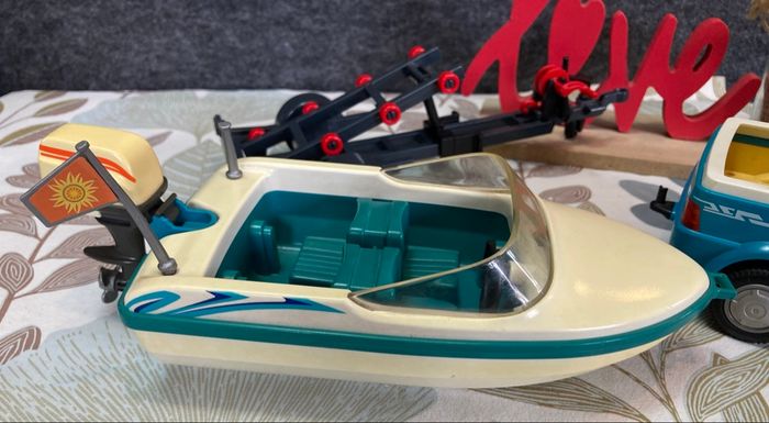 Playmobil - voiture pick up tractant son bateau - photo numéro 8