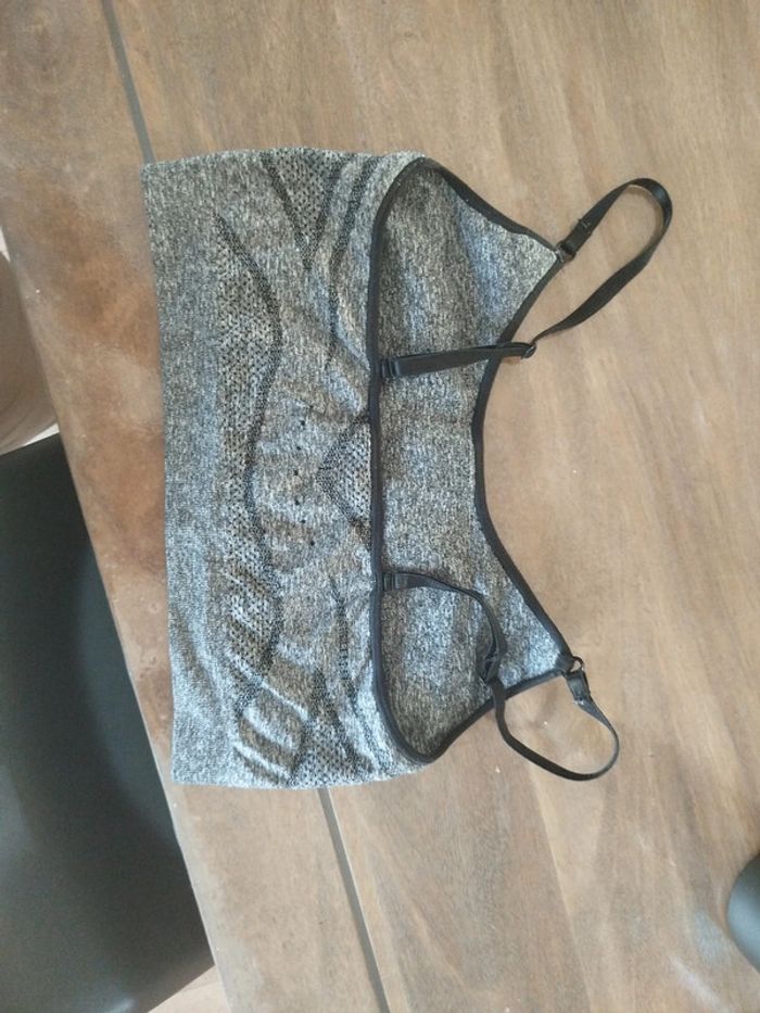 Brassière champion xl - photo numéro 4