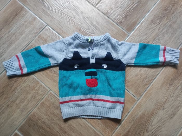 Pull 18mois