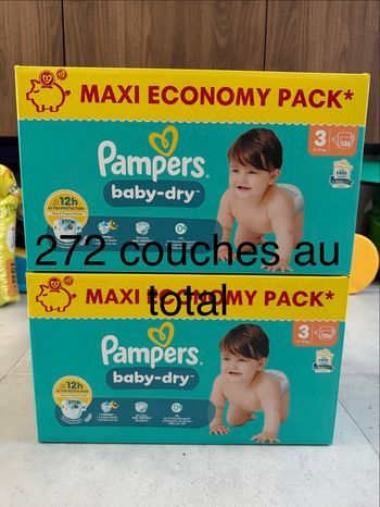 Lot de 2 cartons de couches Pampers