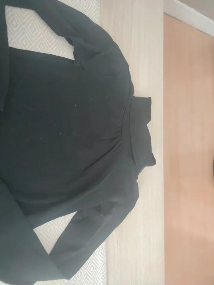 Sous pull noir nky 10 ans - photo numéro 2