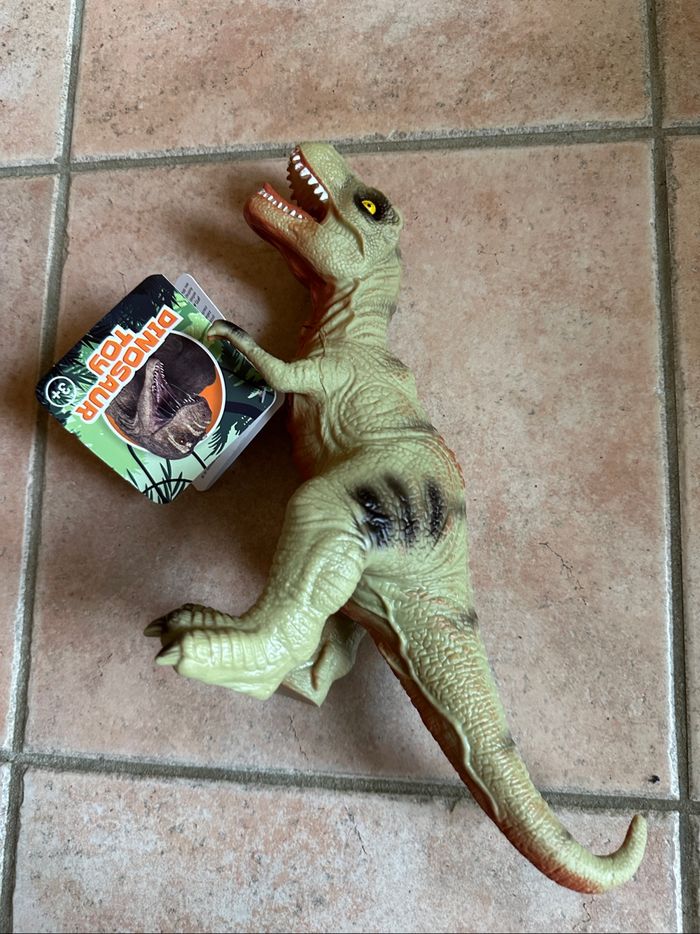 Dinosaure vert clair Neuf