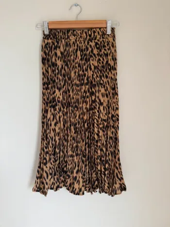 Jupe léopard plissée