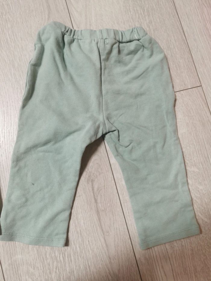 Lot 4 pantalons + 1 short / 12 mois - photo numéro 7