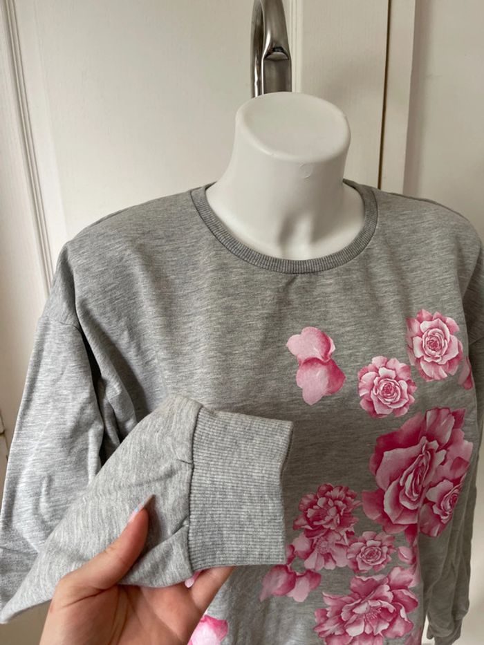 Pull à fleurs - photo numéro 6