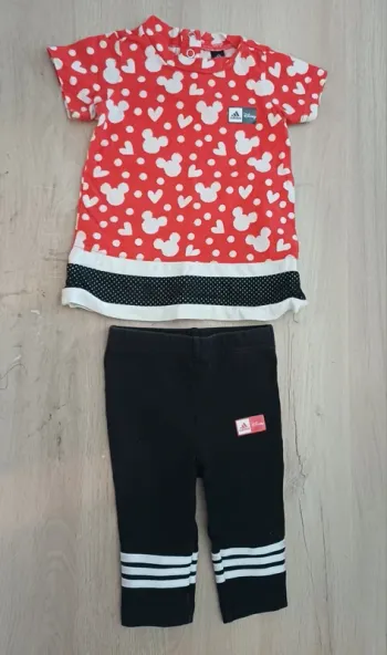 Adidas disney minnie