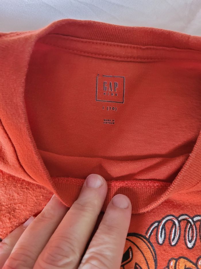 t-shirt gap grand 10ans (4e) - photo numéro 4