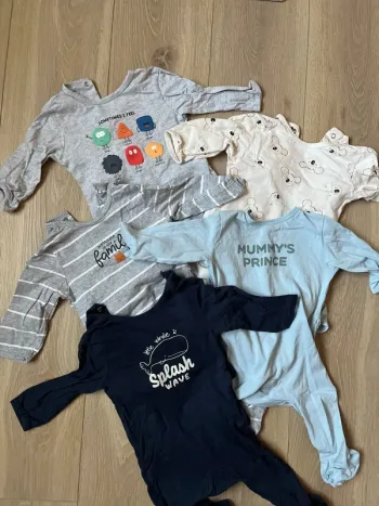 Lot pyjama 9 mois Kiabi