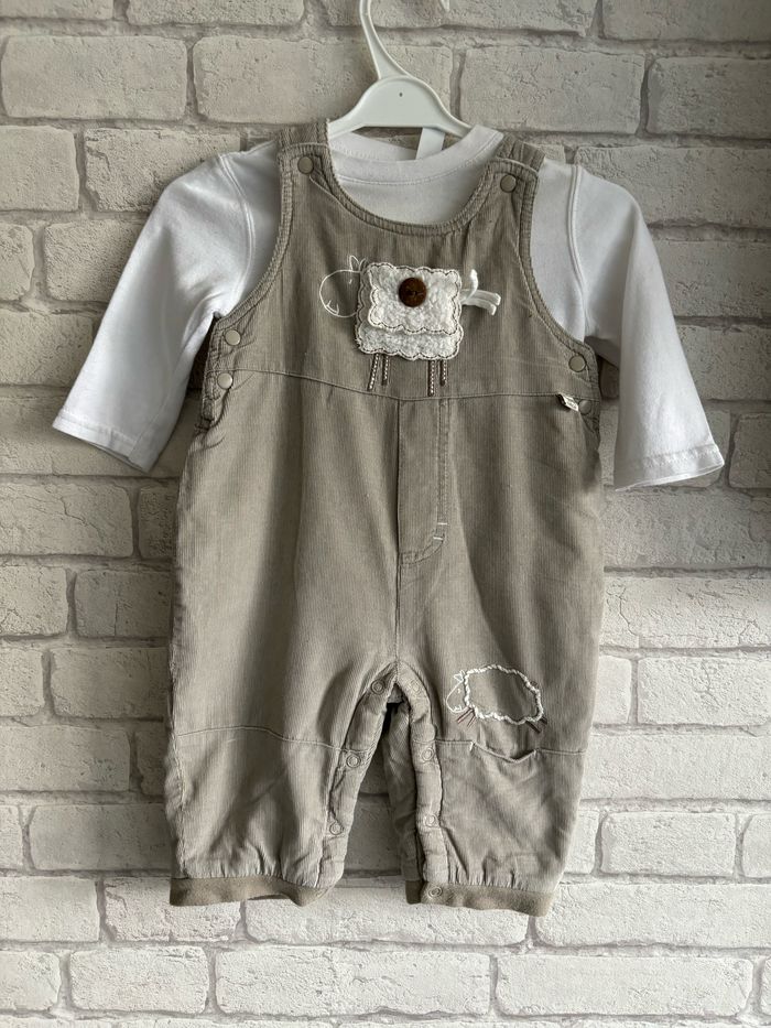 Ensemble taille 6 mois