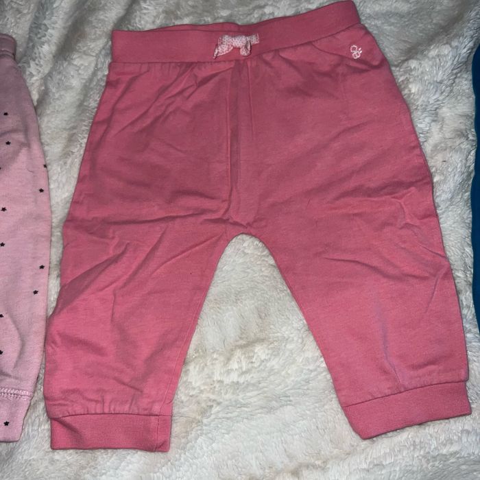 Lot pantalons 9 mois - photo numéro 3