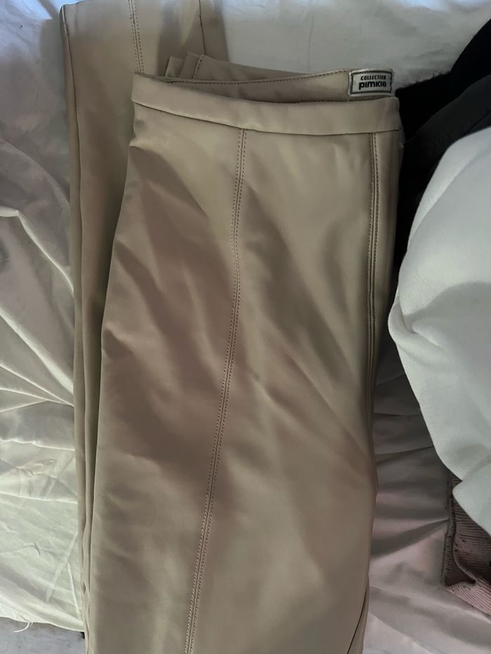 Carton femme taille S - photo numéro 3