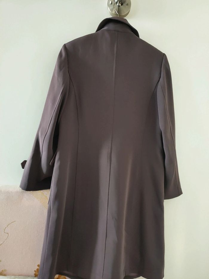 Manteau longue en violet - photo numéro 2