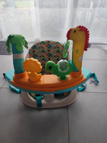 Réhausseur infantino bébé