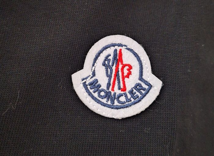 T shirt over size MONCLER taille XXL neuf - photo numéro 6