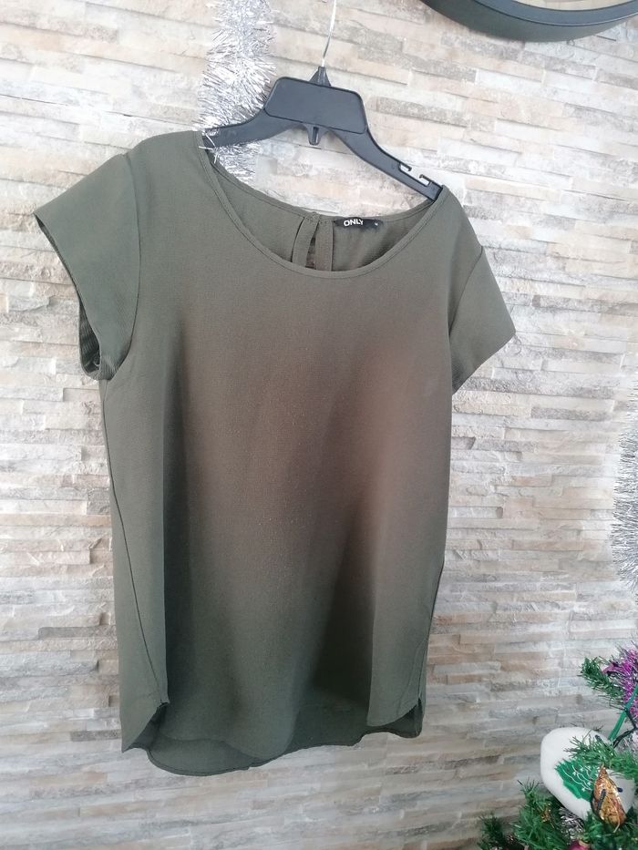 Haut kaki only taille38 - photo numéro 3