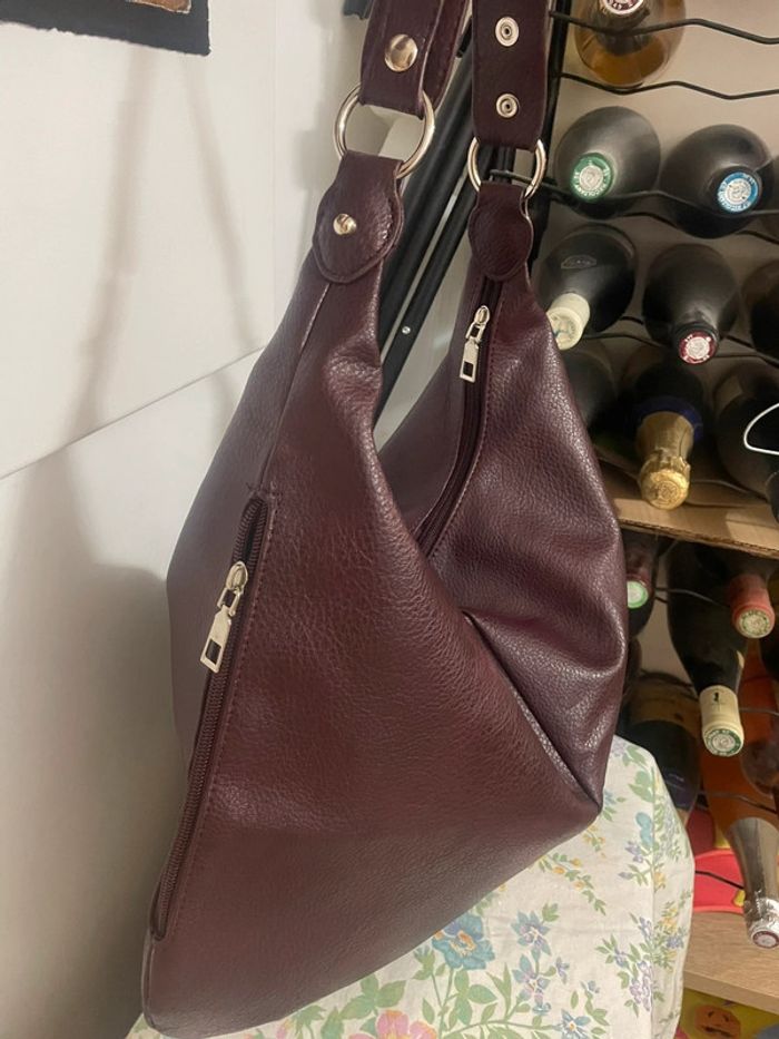 Valeur en boutique 34€ Grand Sac Fourre- Tout violet. Sac à Main violet très Élégant et raffiné - photo numéro 16