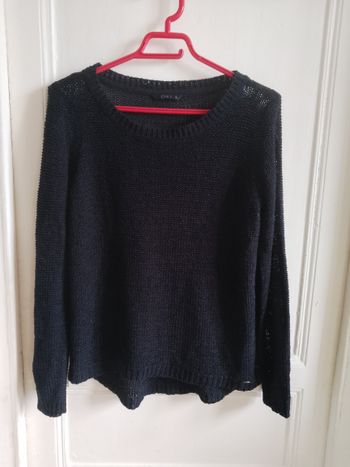 Pull noir Only
