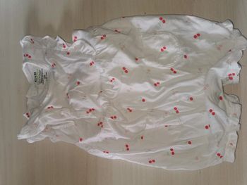 Combinaison à fleurs 6 mois