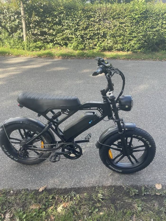 Fatbike v8 pro électrique - photo numéro 4