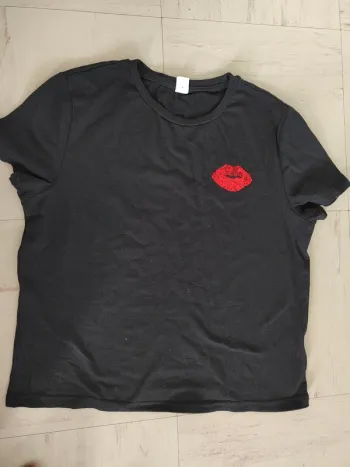 T-shirt noir