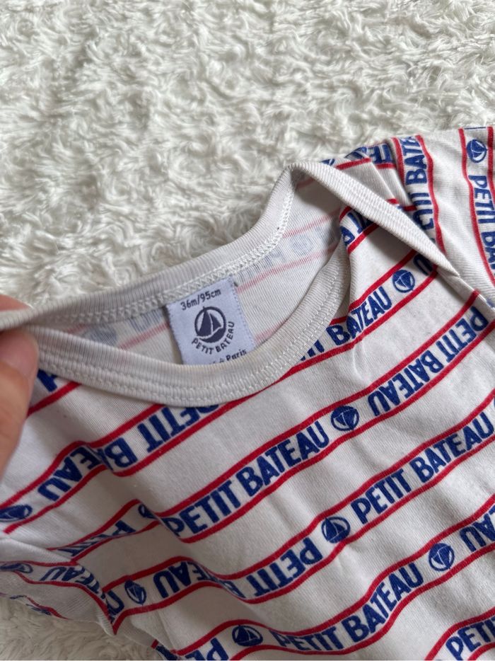 Lot de deux bodies à manches courtes 36 mois - photo numéro 5