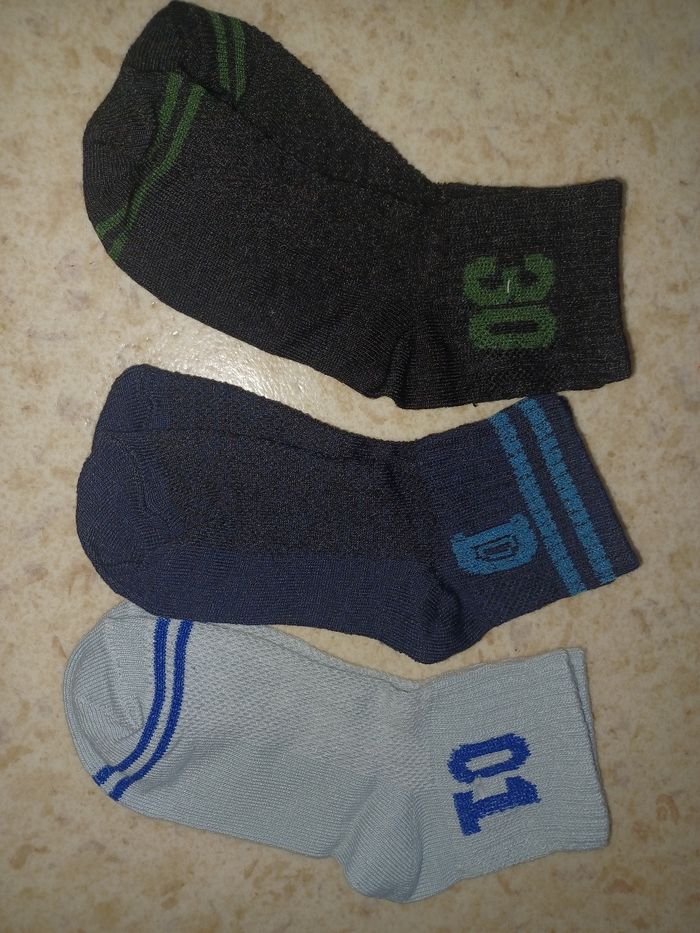 Lot de 3 socquettes garçon neuves sport