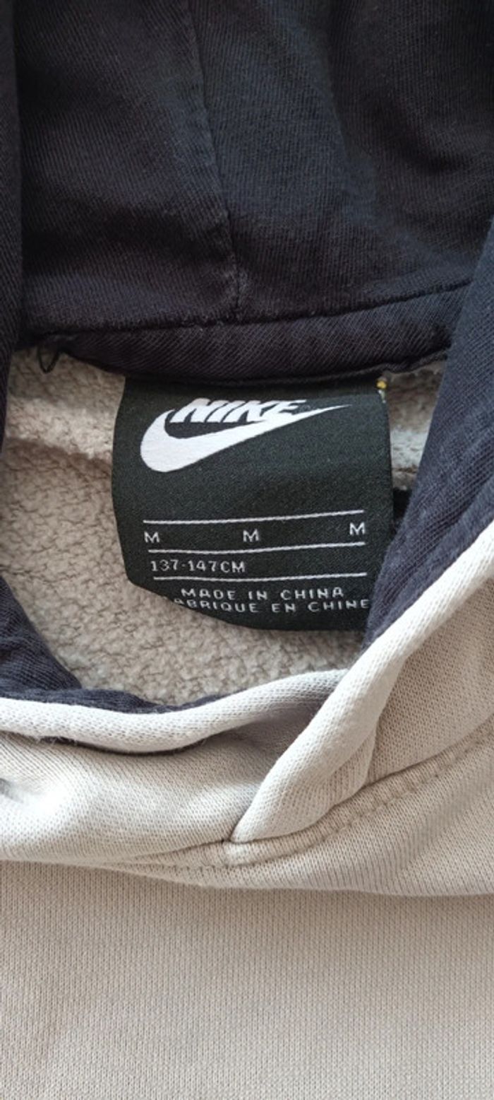 Sweat nike - photo numéro 3