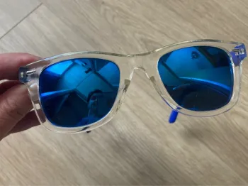 Lunettes de soleil