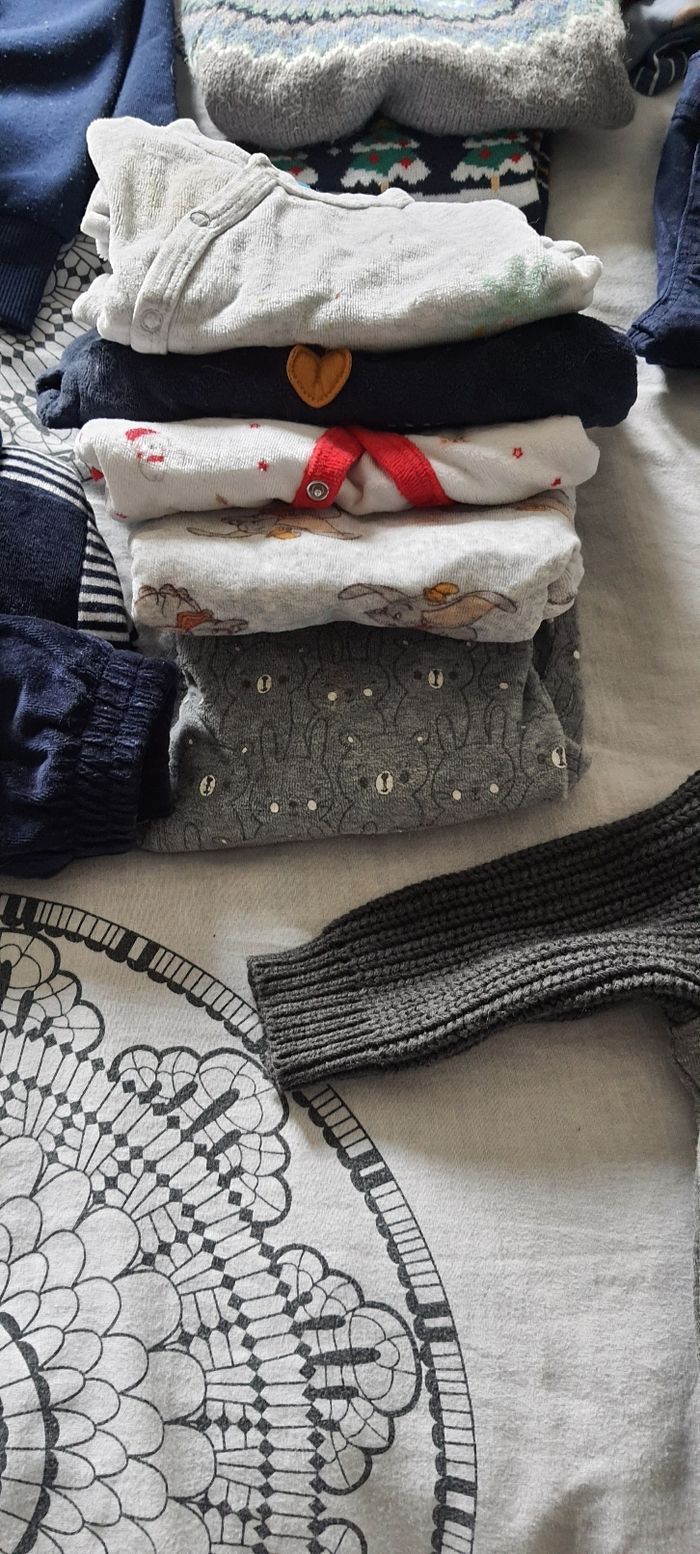 Vêtements garçons 6 mois - photo numéro 4