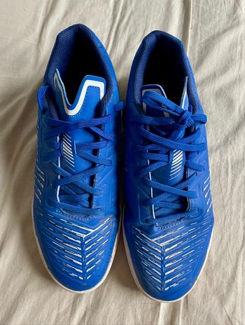 Chaussures de futsal 42