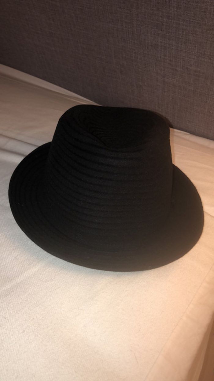 Chapeau - photo numéro 2