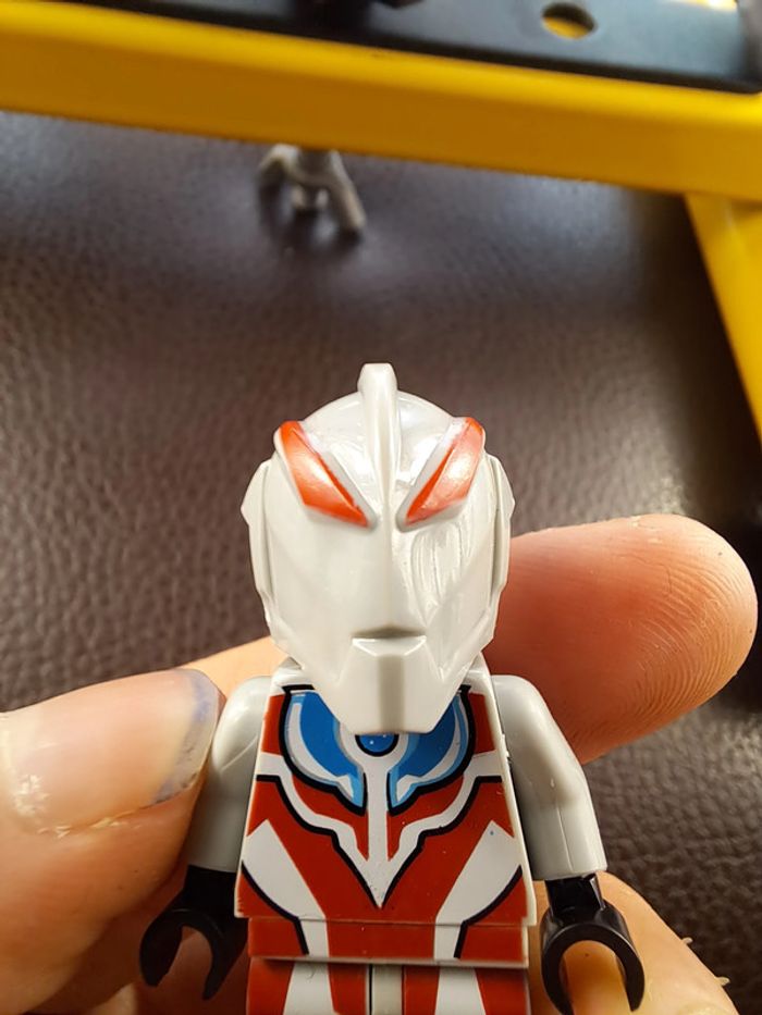 Figurine Lego compatible Ultraman - photo numéro 8