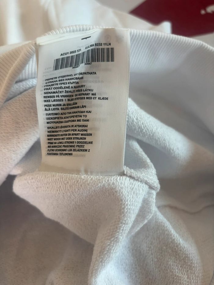 Sweat Prada blanc logo triangle en métal en dessous du col - photo numéro 19