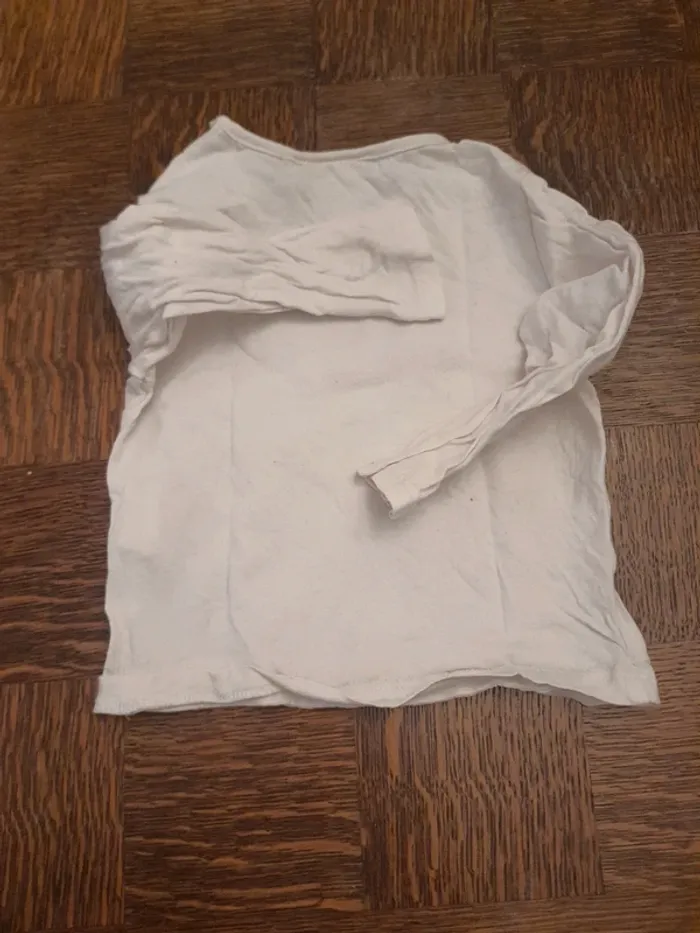 Tee-shirt 12mois - photo numéro 5