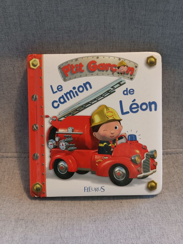 Livre p'tit garçon le camion de Léon