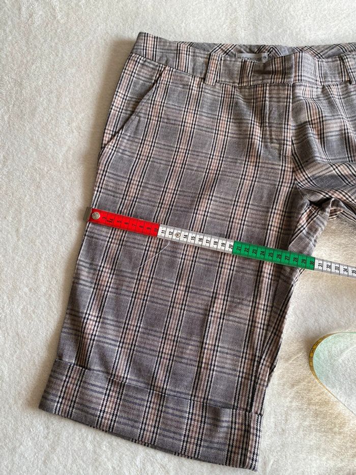 Short bermuda C&A clockhouse Gris beige noir à carreaux taille 42 - photo numéro 15