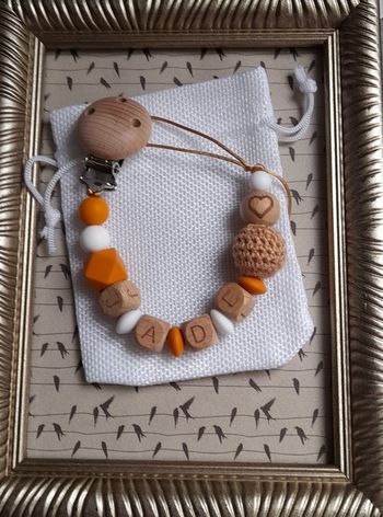 Attache tétine personnalisé