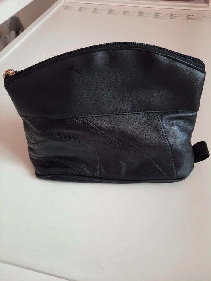 Pochette noir - photo numéro 2