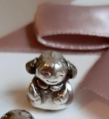 Charm Pandora authentique Petite Fille en excellent état