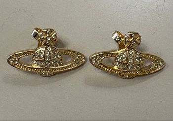 Boucles d oreilles Vivienne Westwood 