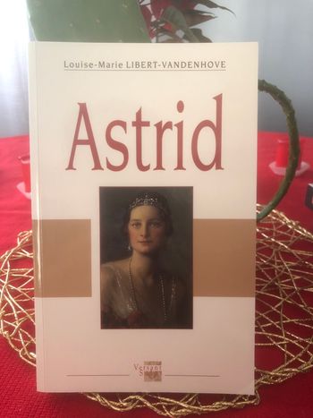 Astrid - Louise Marie Libert Vandenhove