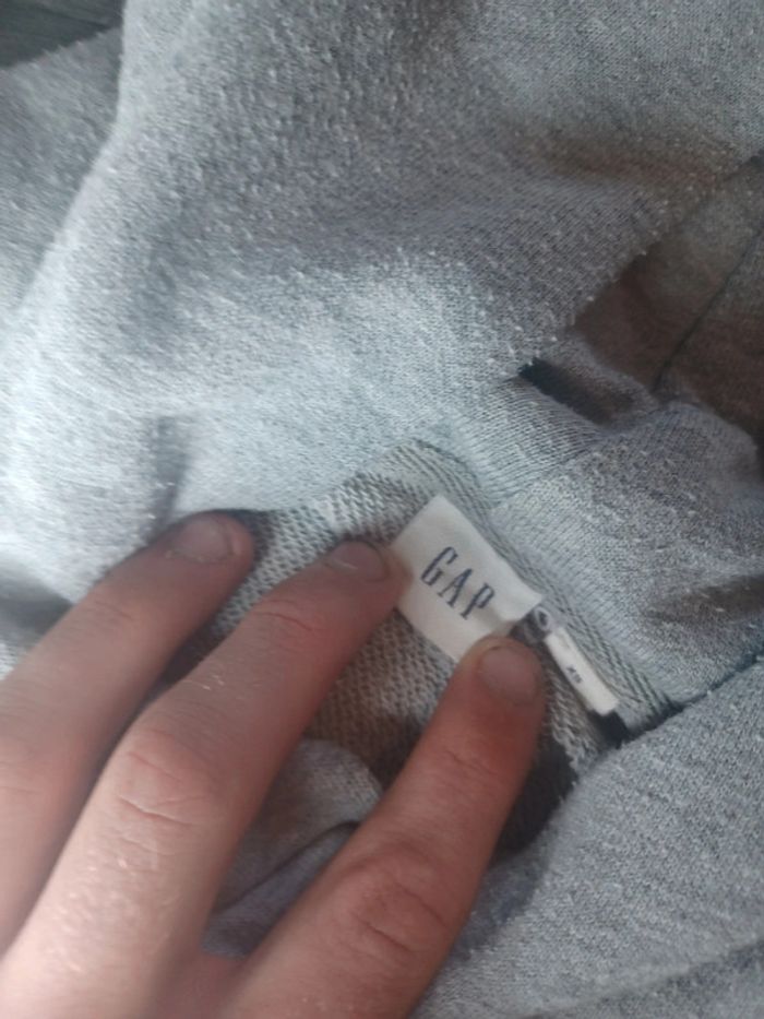 Pull sweat GAP XS en tres bon état - photo numéro 3