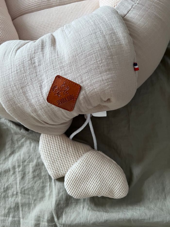 Réducteur de lit de bébé - Sévira Kids - photo numéro 3