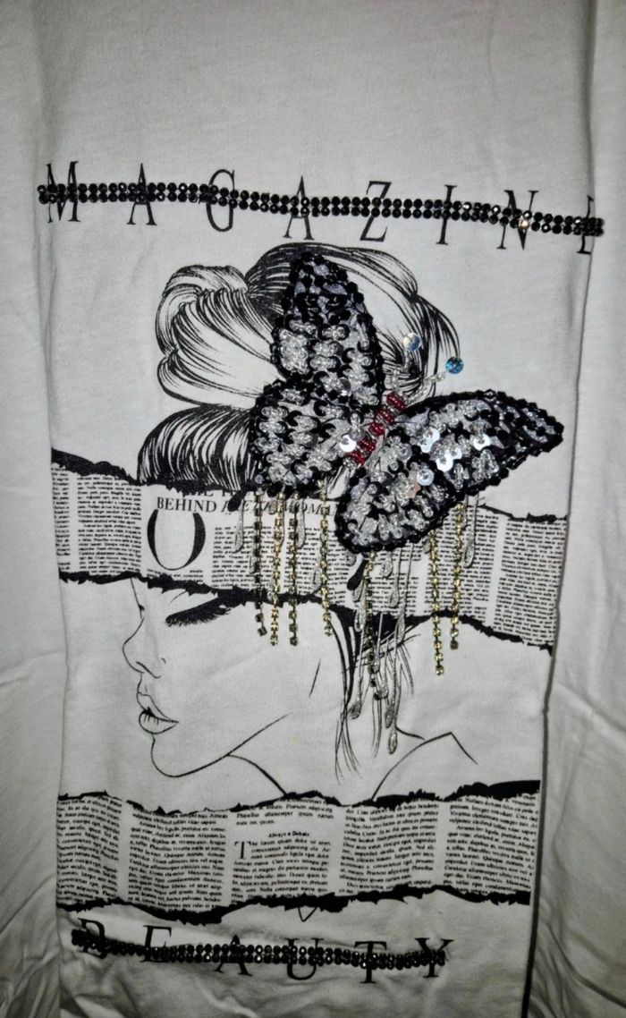 Tee-shirt blanc motif et sequins - photo numéro 2