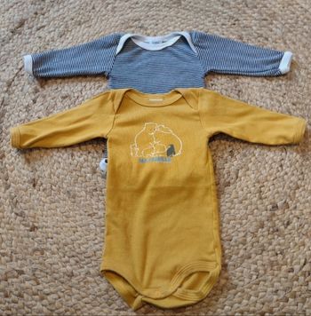 Lot de 8 bodies manches longues