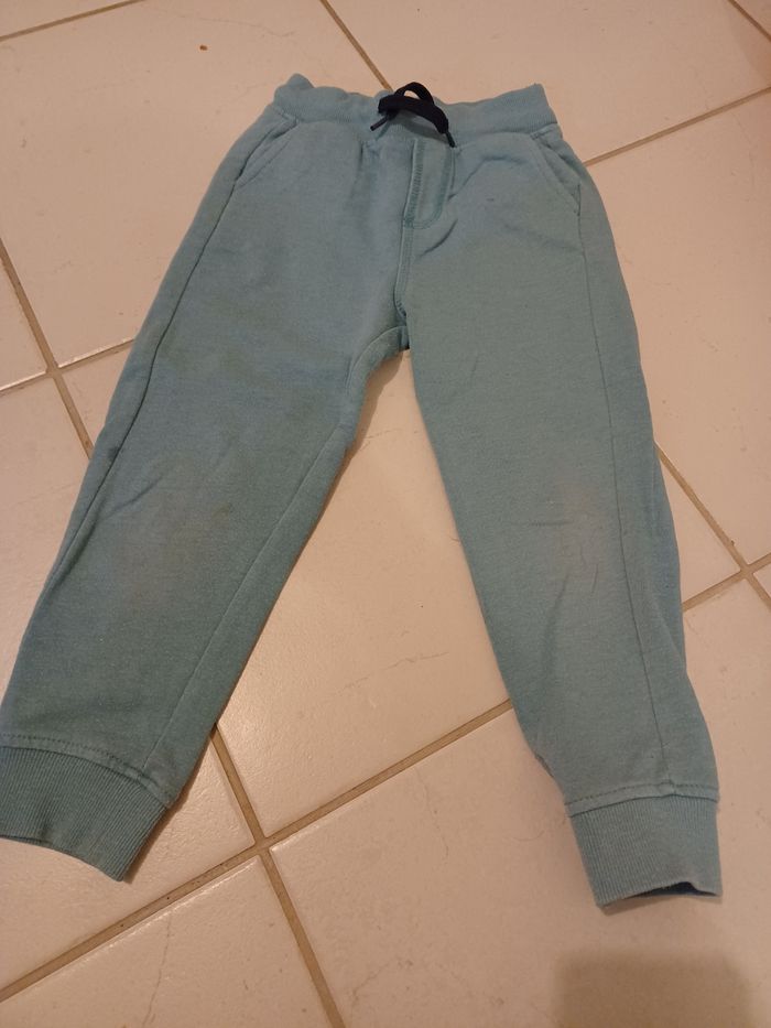 Lot vetement 4ans - photo numéro 3