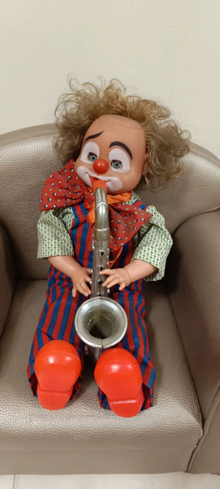 Ancienne poupée clown - photo numéro 4