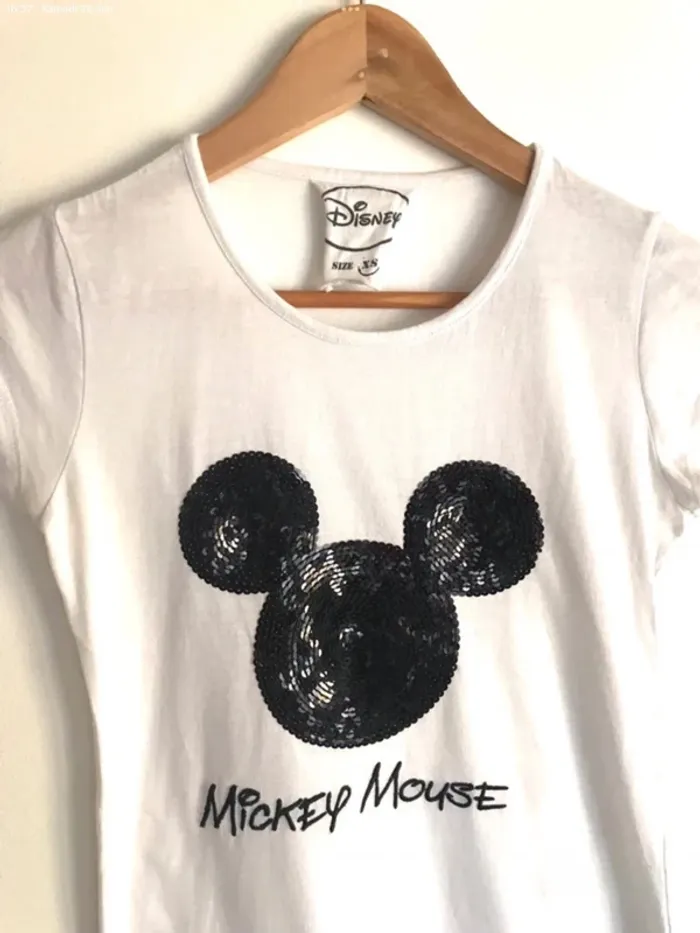 T-shirt Disney avec tête de Mickey à sequins noir taille XS - photo numéro 2